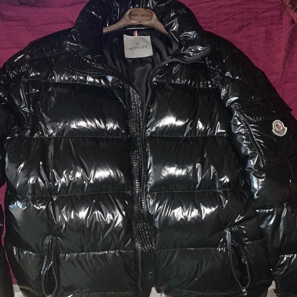 Incroyable manteau - Picture 1 of 4